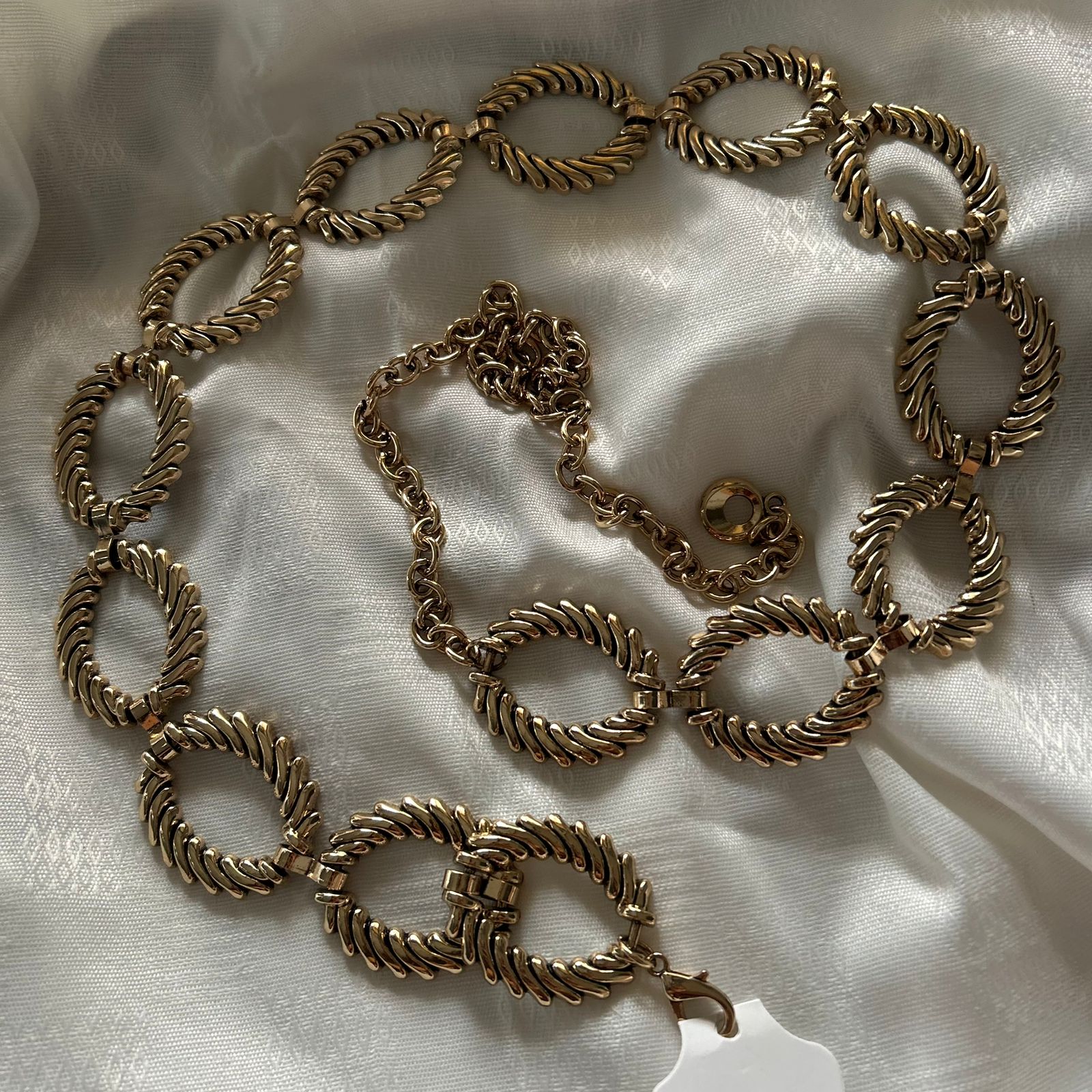 Chunky Hollow Chain