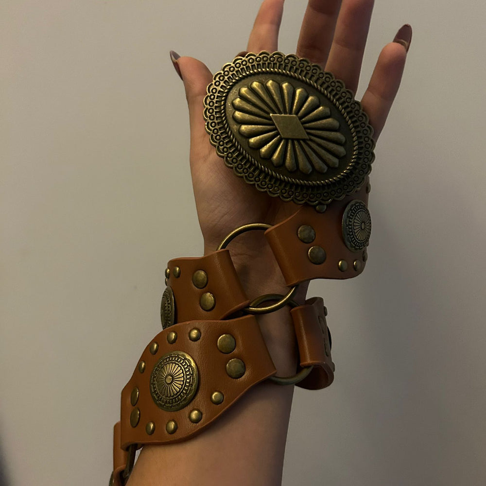 Concho Buckle Belts (New)