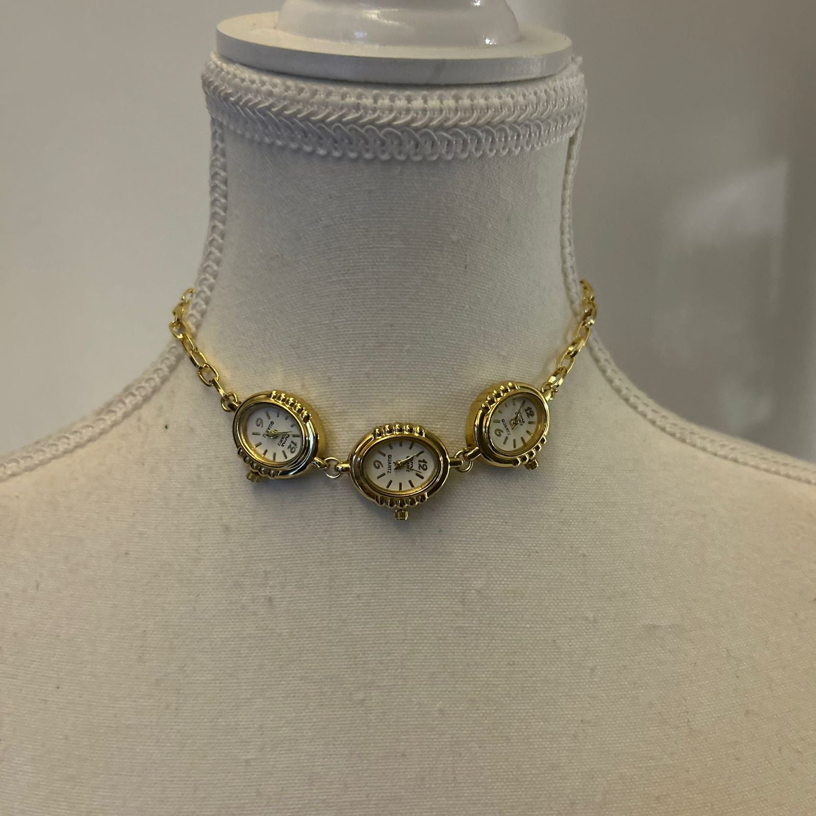 Watch Choker