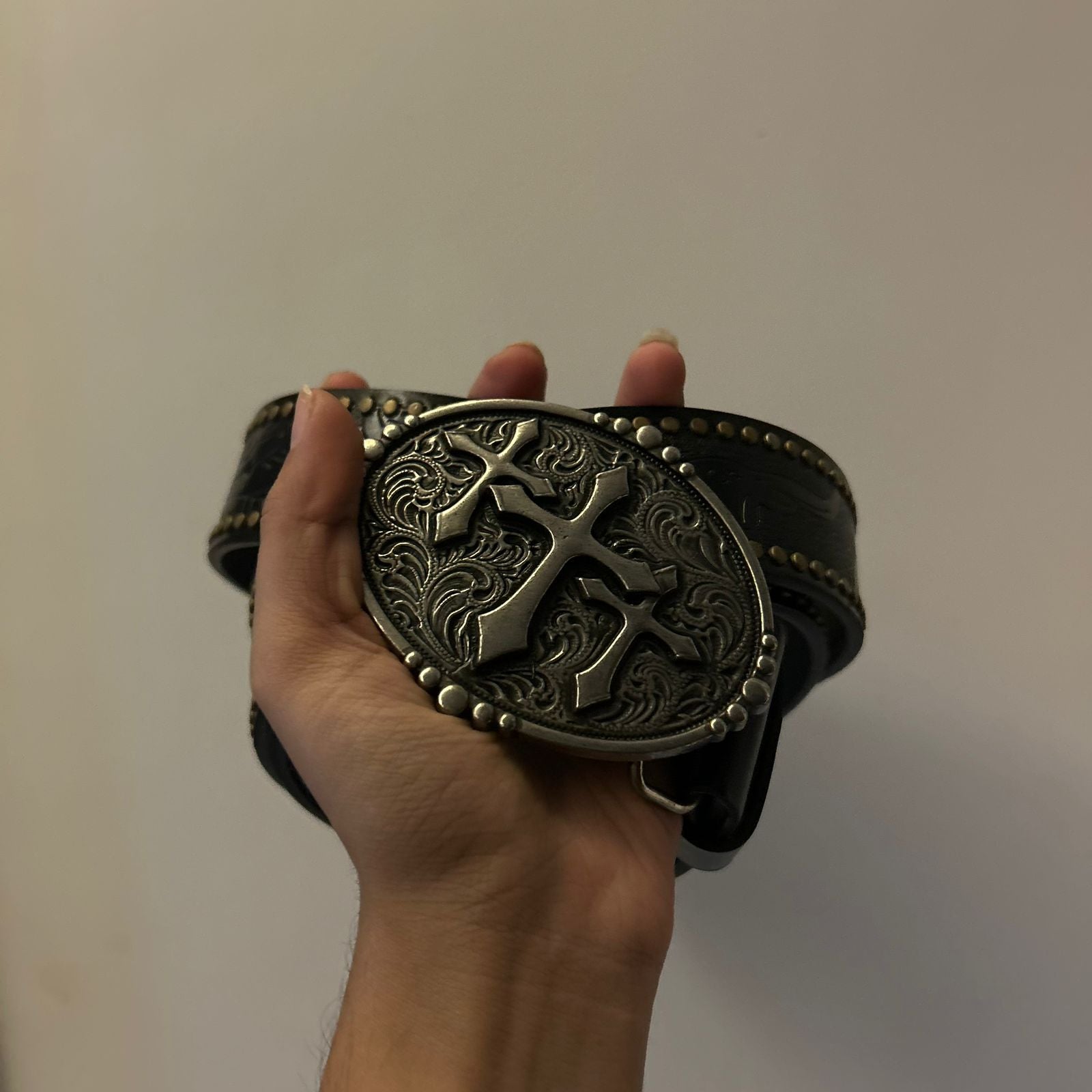 3 Cross Buckle