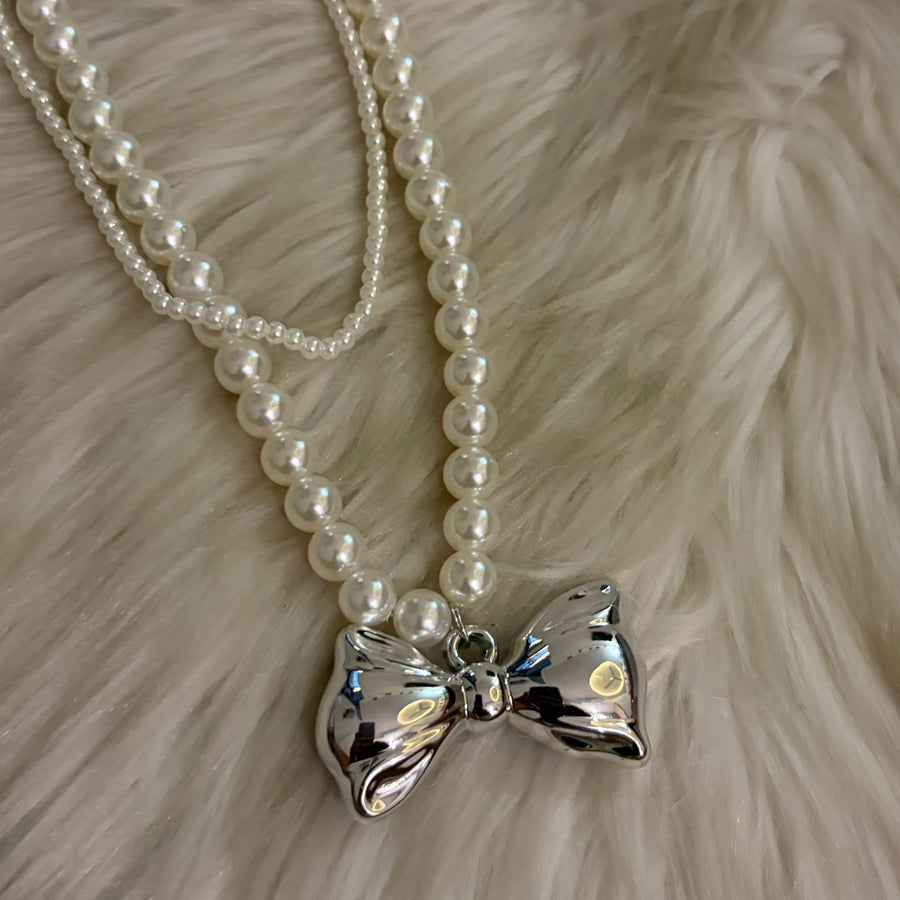 Bow Pearl Set