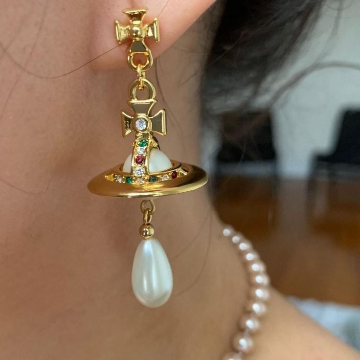 Vivi Orb Earrings